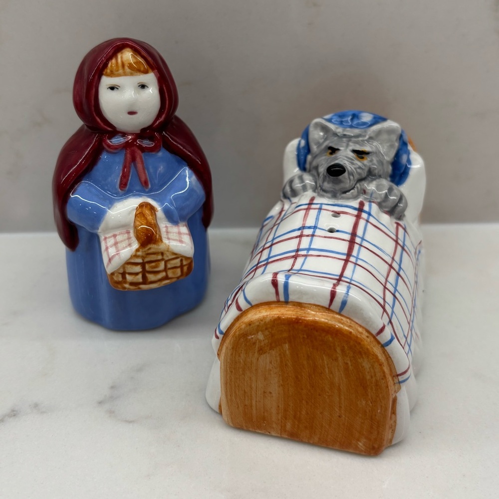 Vintage Red Riding Hood Big Bad Wolf Salt Pepper Shakers Porcelain Clay Art
